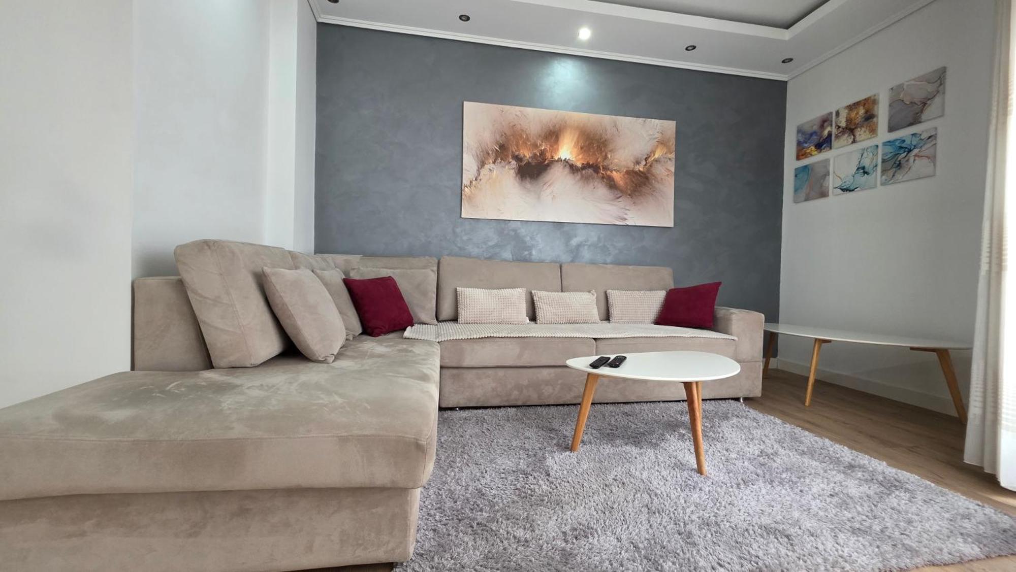 Aura Skanderbeg Square Apartments Тирана Экстерьер фото